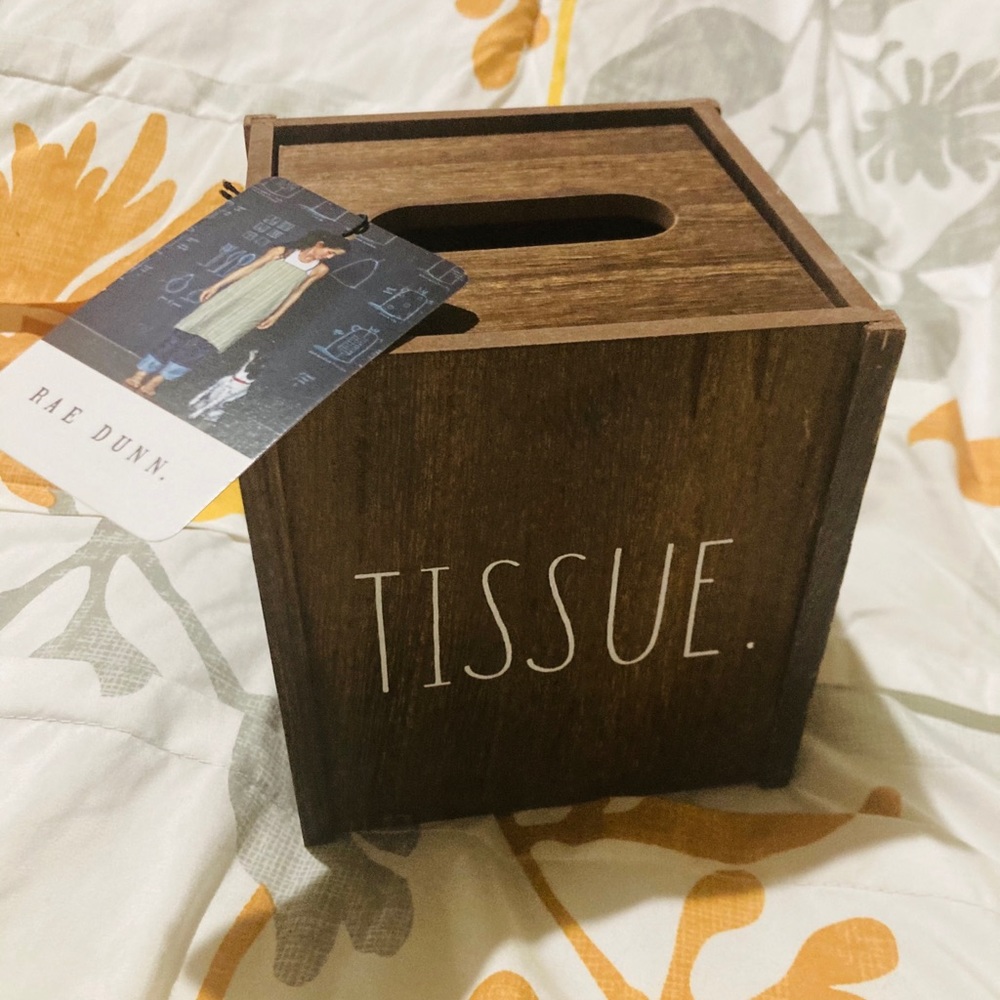 Rae dunn tissue box